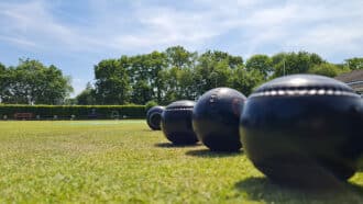 barefoot bowls